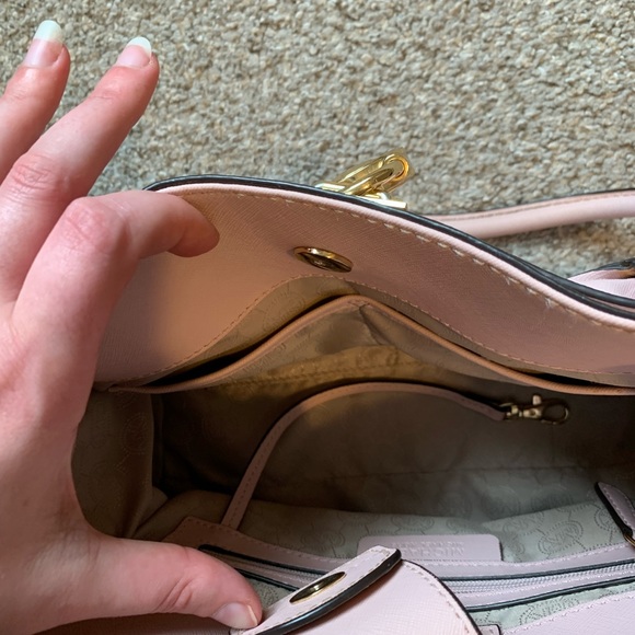 Michael Kors Hamilton Medium Handbag - Light Pink - Picture 6 of 7
